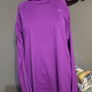 Nike Women's Purple Long-Sleeve Performance Top